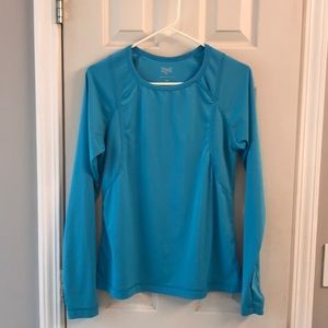Everlast Medium blue exercise shirt, long sleeve.